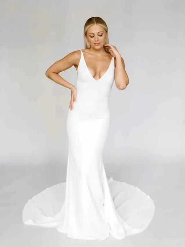 Alyssa Kristen Capri Wedding Dress in Wedding in Saskatoon - Image 10