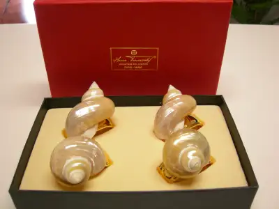 Coupes à vin & Ronds de serviettes de table "Coquillage", View more