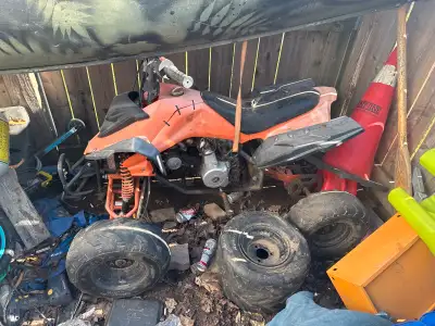 750$ used needs chain and has 2 new tires for back