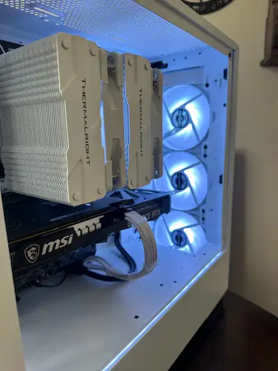 Thank you for taking a look at this affordable gaming rig! Parts ~~~ GPU - MSI 3x ventus 3060 12GB C...