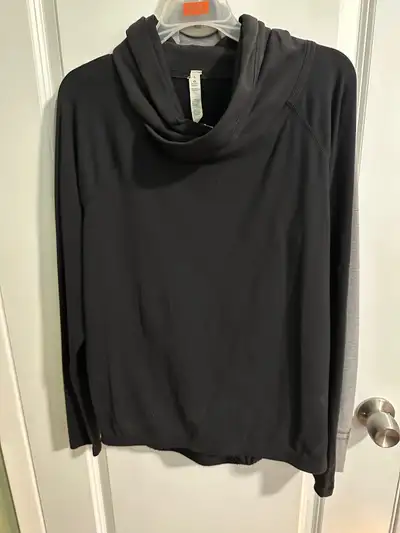 Lululemon top, View more