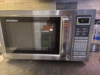Robust microwave for $40