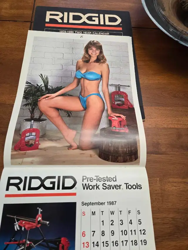 Automotive Pin Up Calendar 1987 -198863240734935299122