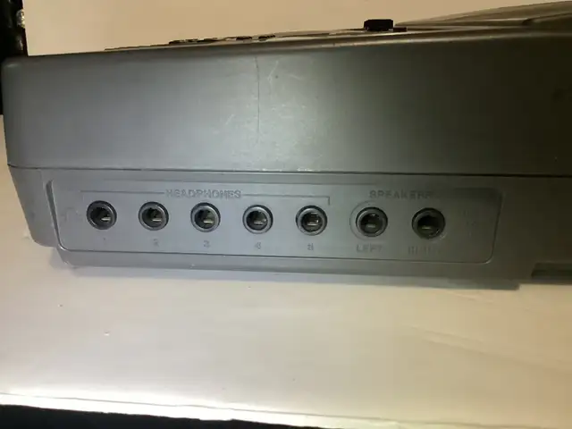 EIKI 7070C COMMERCIAL GRADE CD PLAYER AND CASSETTE DECK RECORDER in Other in City of Toronto - Image 10