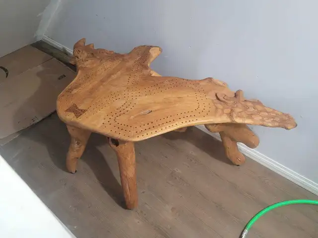 Custom Cribbage Root Wood hand Carved Table in Coffee Tables in Calgary - Image 8