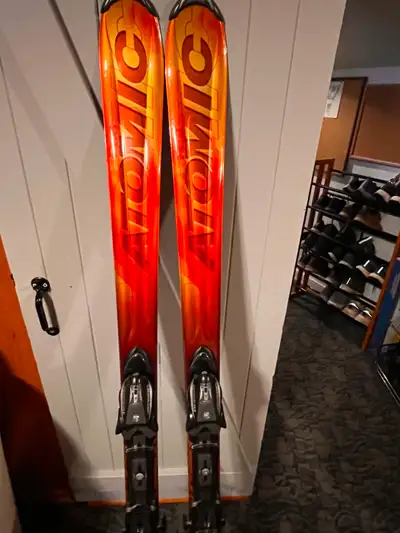 Lightly Used Complete Men’s Downhill Ski Package, View more
