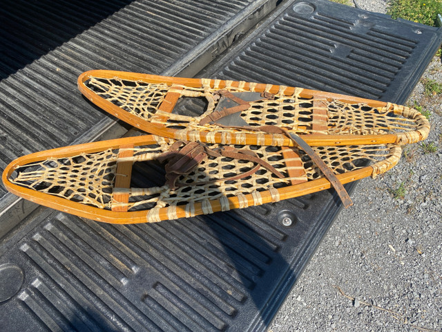 Vintage snowshoes  in Arts & Collectibles in Kingston