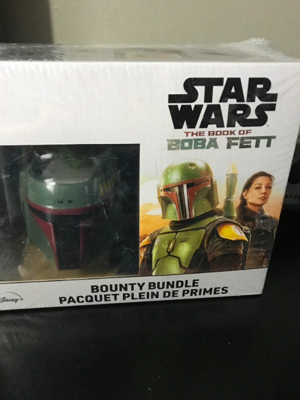 NEW Sealed Star Wars The Book of Bobba Fett  Bounty Bundle in Arts & Collectibles in City of Toronto - Image 2