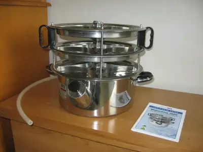 Waterwise 1600 Non-Electric Steam Water Distiller, View more