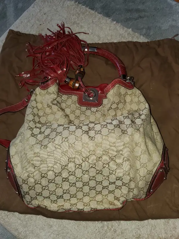 Two authentic GUCCI bags in Women's - Bags & Wallets in City of Toronto - Image 7