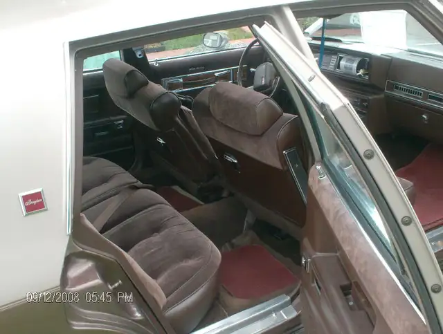 1984 Oldsmobile Cutlass Supreme Sedan Original Paint Only 103K in Classic Cars in Mississauga / Peel Region - Image 8