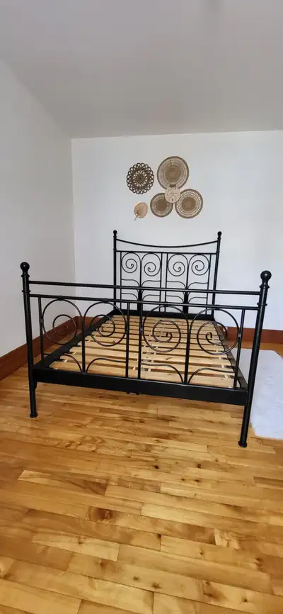 Lit double IKEA, View more