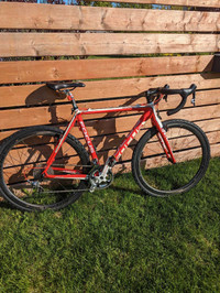 Focus Mares CX full carbon cyclocross/gravel bike 