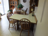 GORGEOUS OFF WALL OAK BREAKFAST NOOK - WORKS IN YOUR HOME/CABIN
