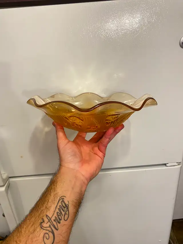 Vintage Carnival Glass Bowl in Marigold ( A REAL FIND!! )