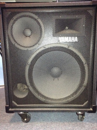 Yamaha Keyboard Amplifier