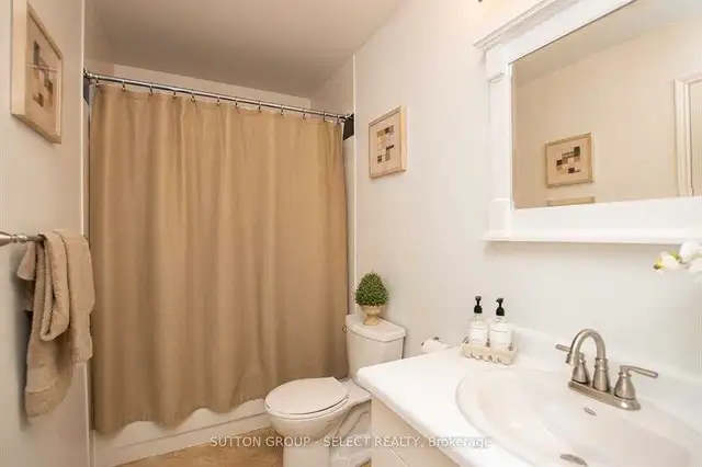 Private room for rent63860084423681124
