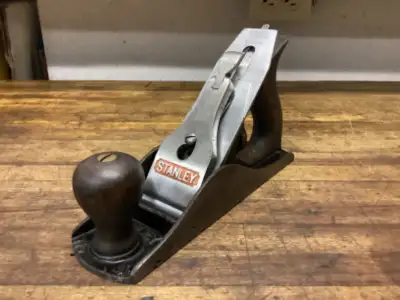 STANLEY BAILEY NO. 4 SMOOTH PLANE / MADE IN CANADA, View more