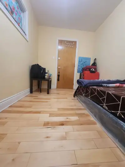 Private room with all the utilities included.