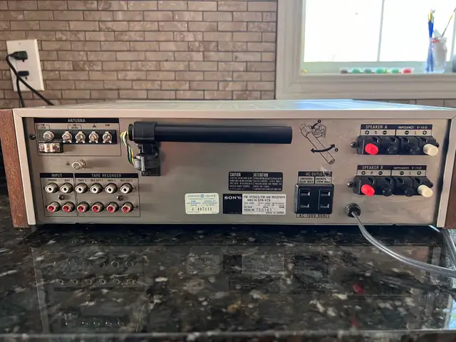 Sont STR V25 stereo receiver  in Stereo Systems & Home Theatre in Lethbridge - Image 8