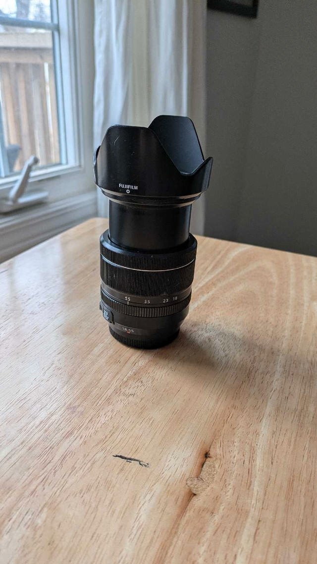Fuji XF 18-55mm F2.8-4 lens in Cameras & Camcorders in Kingston - Image 3