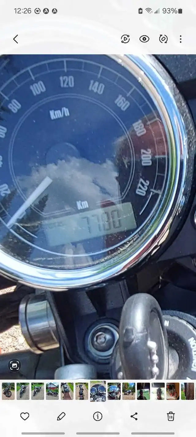 2013 Moto Guzzi V7 Racer Limited Edition in Street, Cruisers & Choppers in Trenton - Image 11
