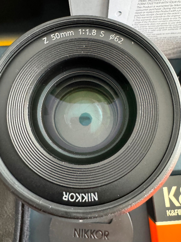 Nikon Nikkor Z 50mm f/1.8s + Filtre inclus dans Appareils photo et caméras  à Laurentides - Image 4