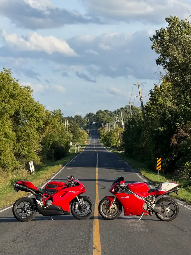 2002 Ducati 748s in Sport Bikes in Mississauga / Peel Region - Image 6