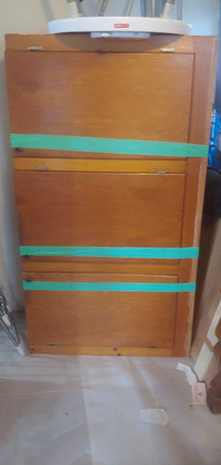 Free! Kitchen Cabinet and Cupboard
