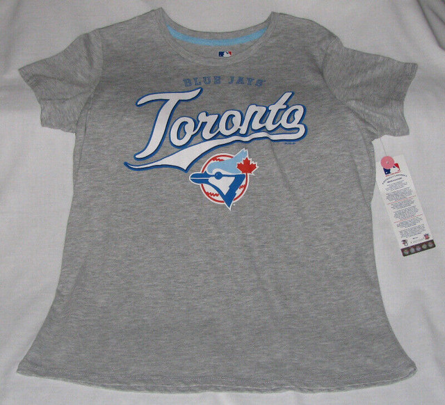 Ladies Baseball Toronto Blue Jays Short-Sleeve T-Shirt Sz L NEW in Arts & Collectibles in Saint John