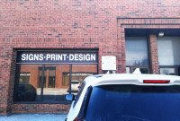 Successful Sign Print Graphic Design Shop in the middle of GTA