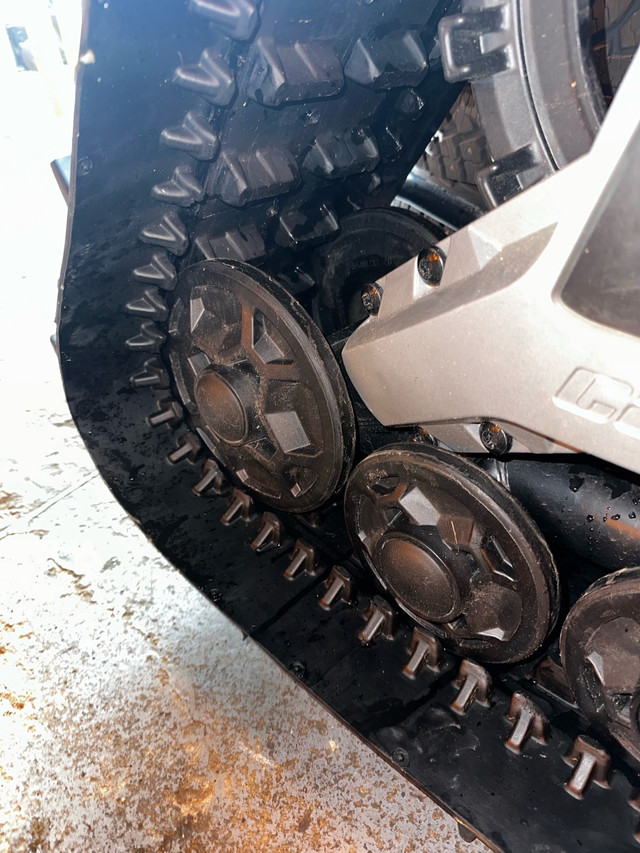 Can-am Apache 360 tracks in ATVs in Saint John - Image 3