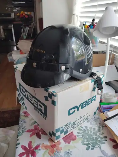 Mint condition motorcycle helmet Email me at khui3570@gmail.com