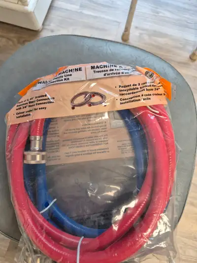 Boyau flex .lav 60`` Boyau flex .lav 60`` pour laveuse a linge neuf Valeur avec facture 25.28 Prix 1...