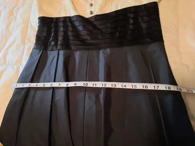 NWT BCBG MaxAzria Formal/Prom Dress in Women's - Dresses & Skirts in Stratford - Image 10