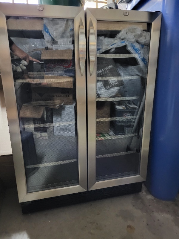 SILHOUETTE 5.1 CU.FT. DUAL ZONE FRENCHDOOR BEVERAGE BAR FRIDGE