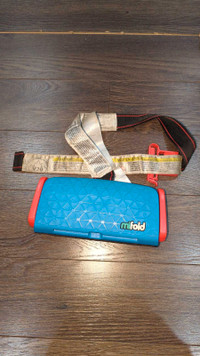 Pending - Lightly used Mifold Grab-and-Go Booster