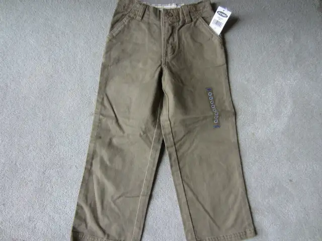 70% OFF - BRAND NEW- OLD NAVY KHAKI PANTS - SIZE 4T in Clothing - 4T in Hamilton - Image 2
