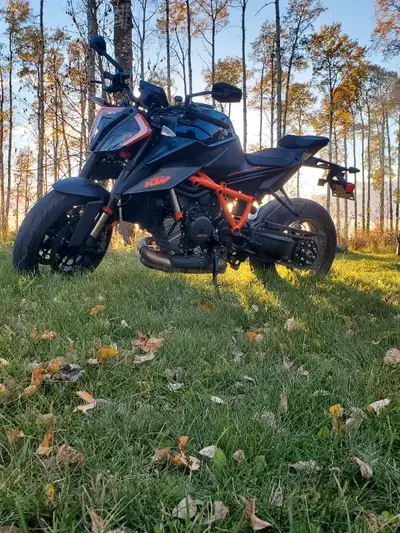 2021 KTM superduke 1290R - no issues/ ready to ride! - no accidents - no scratces - new battery - ne...