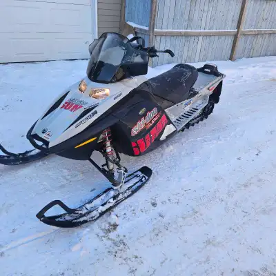 SENIOR OWNED 2008 SKI-DOO SUMMIT 800R: EXCELLENT SLED, NOT A REBUILD 4500 MILES 146 x 2.5 LONG TRACK...