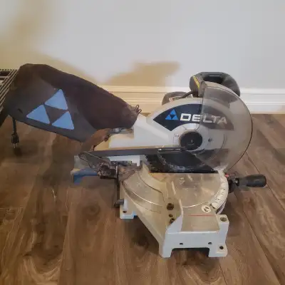 DELTA MITRE/TABLE SAW FOR SALE, View more