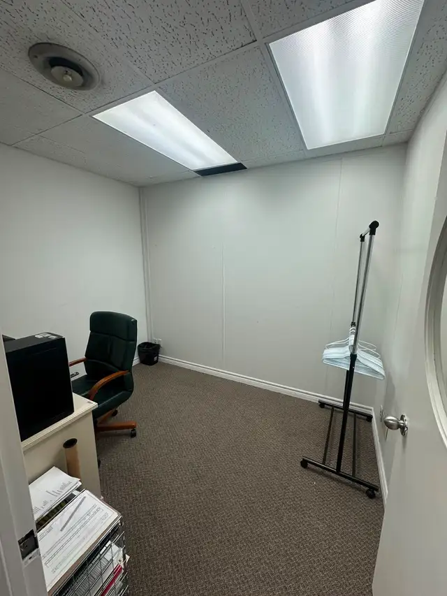 Office Room For Rent