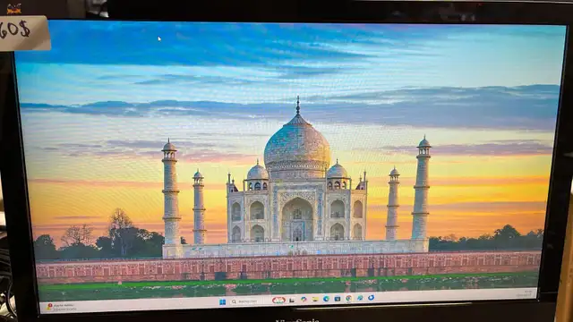 Moniteur ViewSonic VS16162 20po 60Hz 1080p LED testé bon in Monitors in Longueuil / South Shore - Image 5