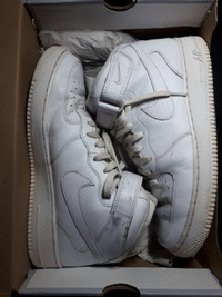 Air Force 1 Mid - Size 10 Mens