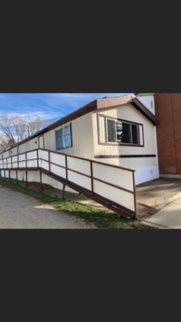 72  FT,    MOBILE HOME,    WITH  WHEELCHAIR RAMP