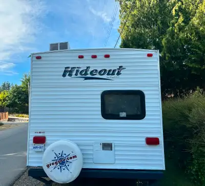 Good condition used trailor, air conditioning doesn’t work