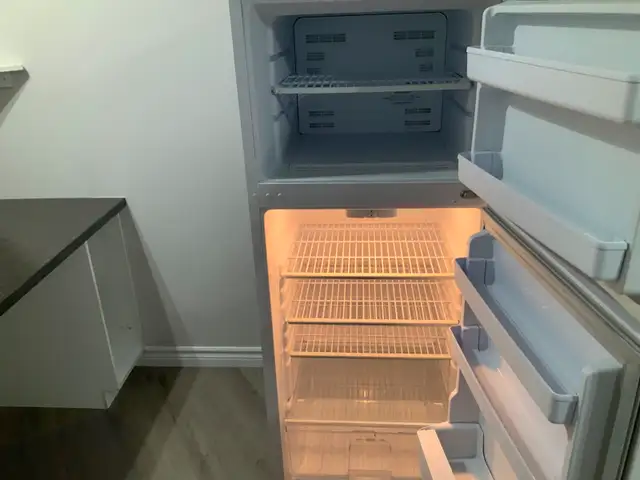 Chambres pour étudiants à louer in Room Rentals & Roommates in Rimouski / Bas-St-Laurent - Image 17