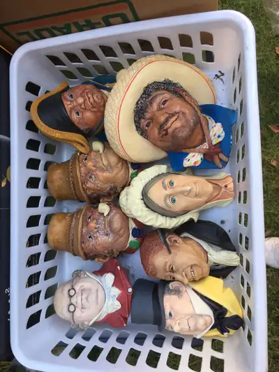 COLLECTOR FACES, View more