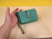 NWT Fossil Leather Wallet/Wrislet Sea Glass Green