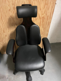 Duo- Rest office/gaming chair